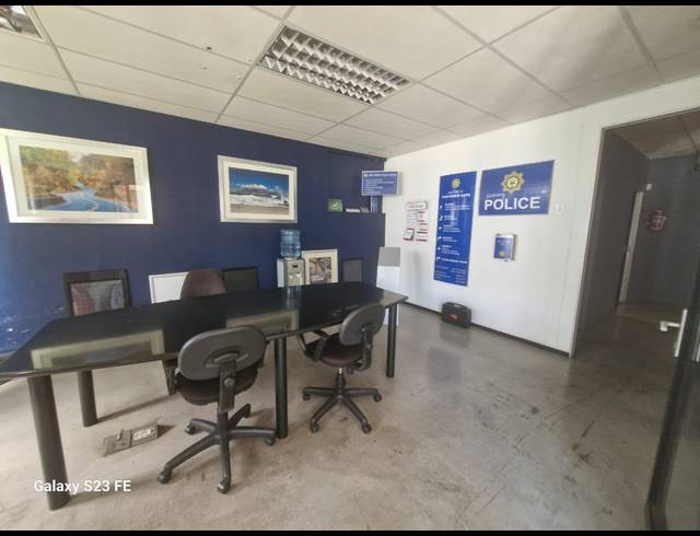 1,383M² WAREHOUSE FOR SALE IN JEPPESTOWN
